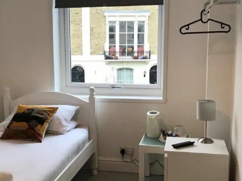 Circle Guest House Bed Only Southampton 2*,