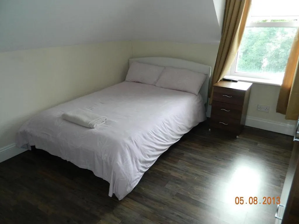 **  Circle Guest House Bed Only Southampton Storbritannien
